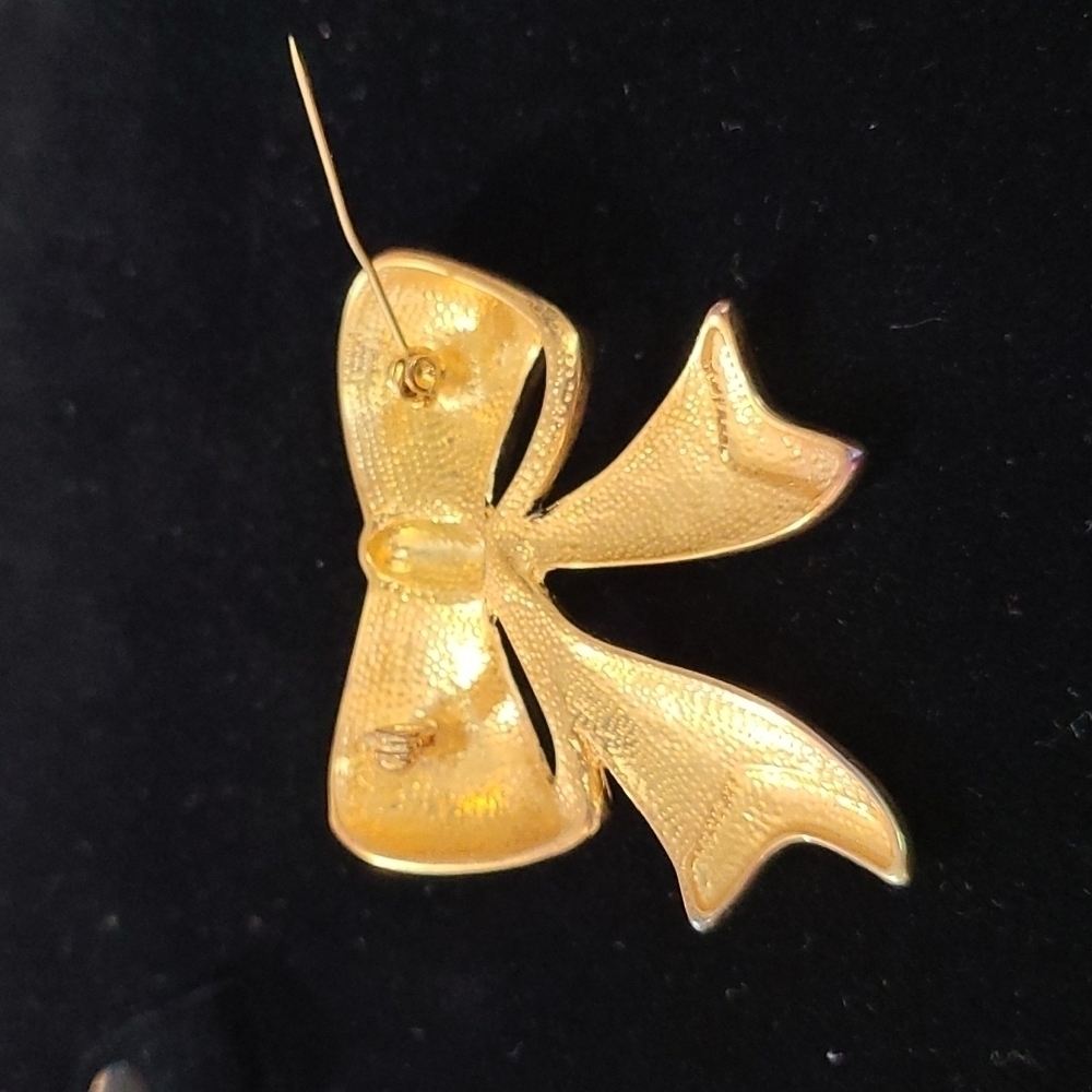 Vintage Bow Brooch - Picture 9 of 10